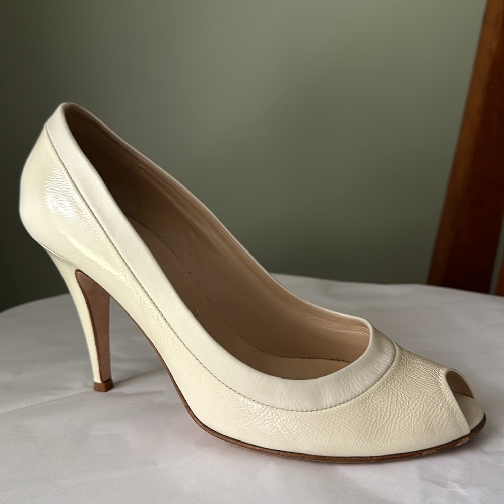 Butter Bridal Peep Toe Pumps Leather Handcrafted in Italy Cream Size 9